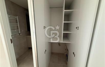 SUR YAPI SURCADDE 'DE CADDE MANZARALI KİRALIK 1+1 BALKONLU DAİRE