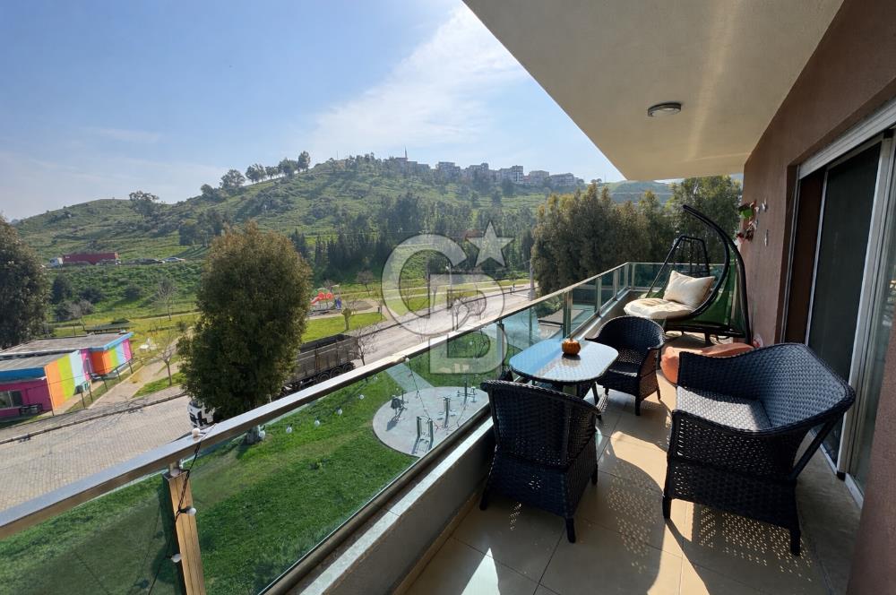 KARŞIYAKA YÜCESOY SİTESİ’NDE HAVUZLU SİTE İÇİNDE 3+1 SATILIK DAİRE