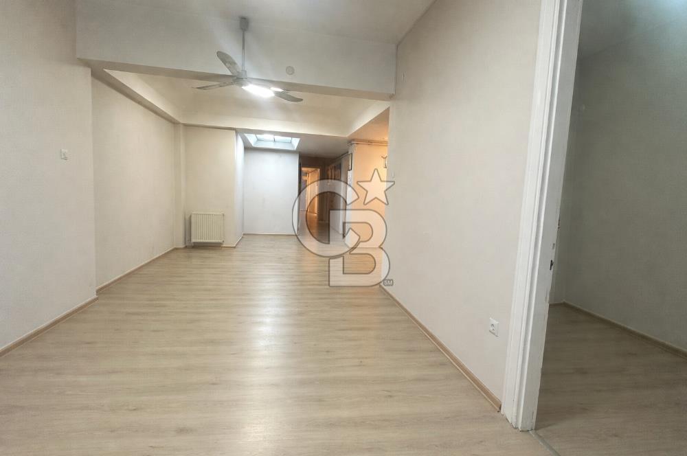 ŞİŞLİ, OSMANBEY, HALASGARGAZİ CADDESİNE KOMŞU 130 M2 DAİRE
