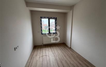 Foça Gencelli de 3+1 Bahçeli Denize 50m Kiralık Villa