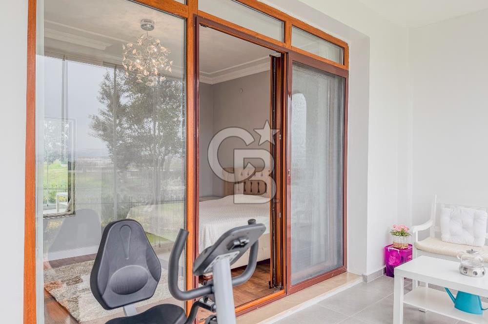 DENİZTEPE EVLERİNDE SATILIK DENİZ MANZARALI 3+2 LÜKS VİLLA