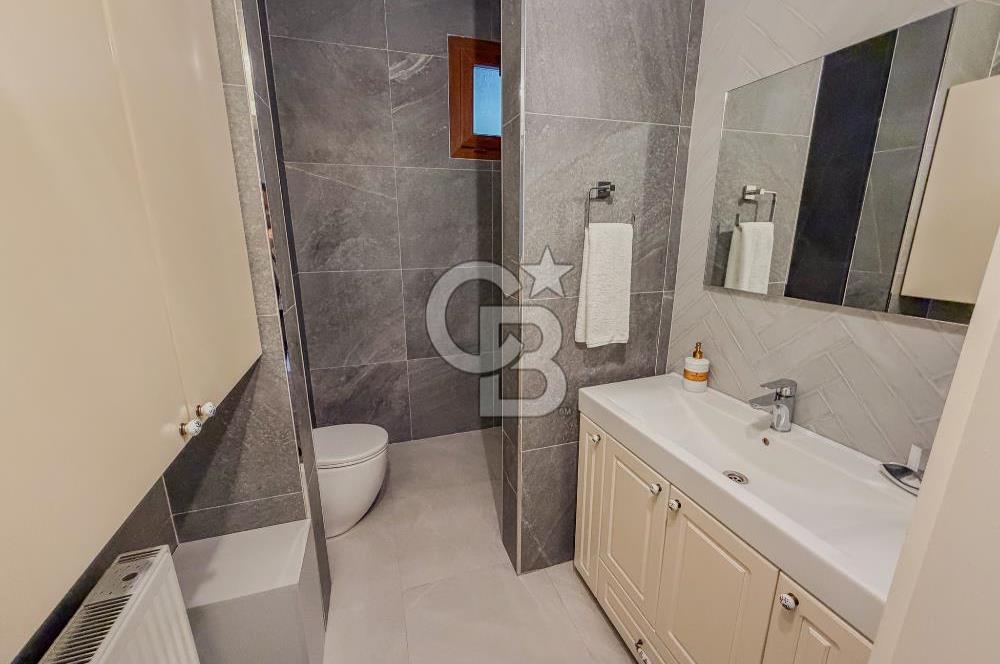 DENİZTEPE EVLERİNDE SATILIK DENİZ MANZARALI 3+2 LÜKS VİLLA