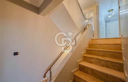 DENİZTEPE EVLERİNDE SATILIK DENİZ MANZARALI 3+2 LÜKS VİLLA