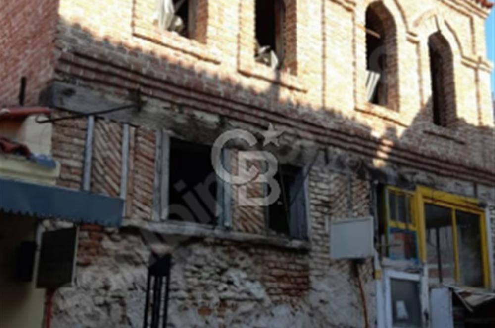 ÇARŞI İÇİNDE 2 KATLI BİNA SATILIK