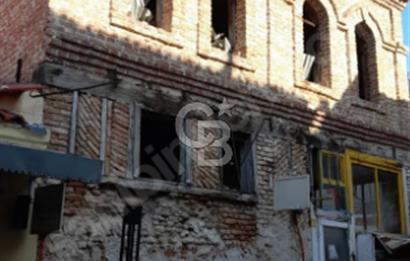 ÇARŞI İÇİNDE 2 KATLI BİNA SATILIK