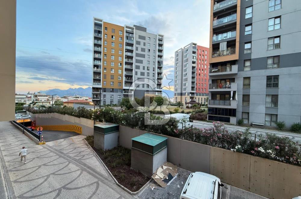 SUR YAPI SURCADDE 'DE KİRALIK 1+1 BALKONLU DAİRE