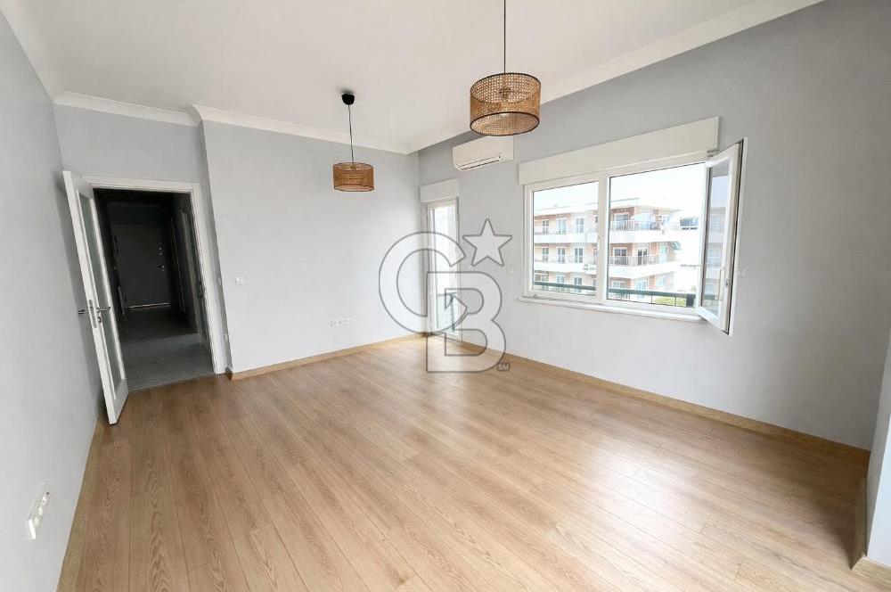 FENERYOLU'NDA YENİ BİNADA OTOPARKLI FERAH MERKEZİ KONUMDA 2+1