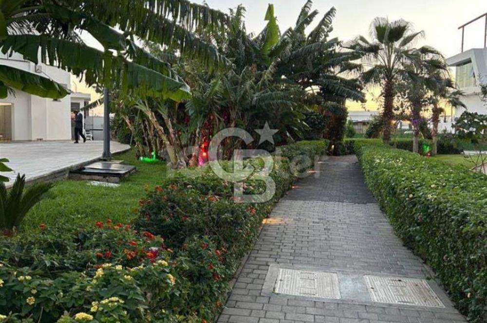 K.K.T.C İSKELE CAESAR BLUE 2+1 DENİZ & HAVUZ MANZARALI MASRAFSIZ