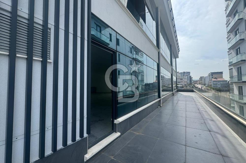 Canik'te Düz Ayak 317 m2 Kiralık Dükkan