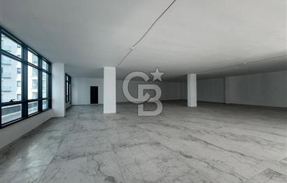 Canik'te Düz Ayak 317 m2 Kiralık Dükkan