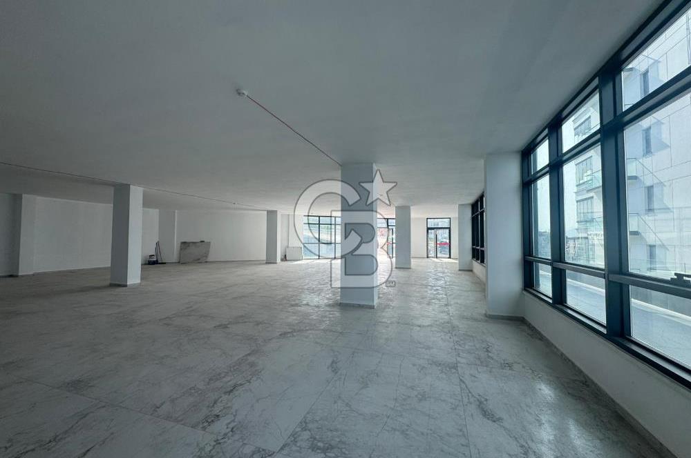 Canik'te Düz Ayak 317 m2 Kiralık Dükkan