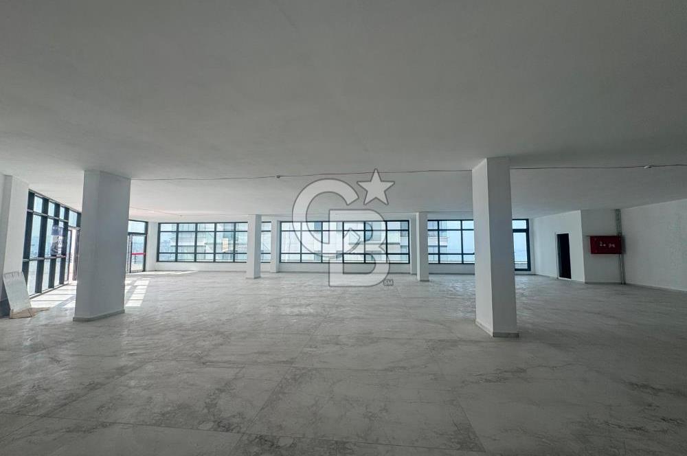 Canik'te Düz Ayak 317 m2 Kiralık Dükkan