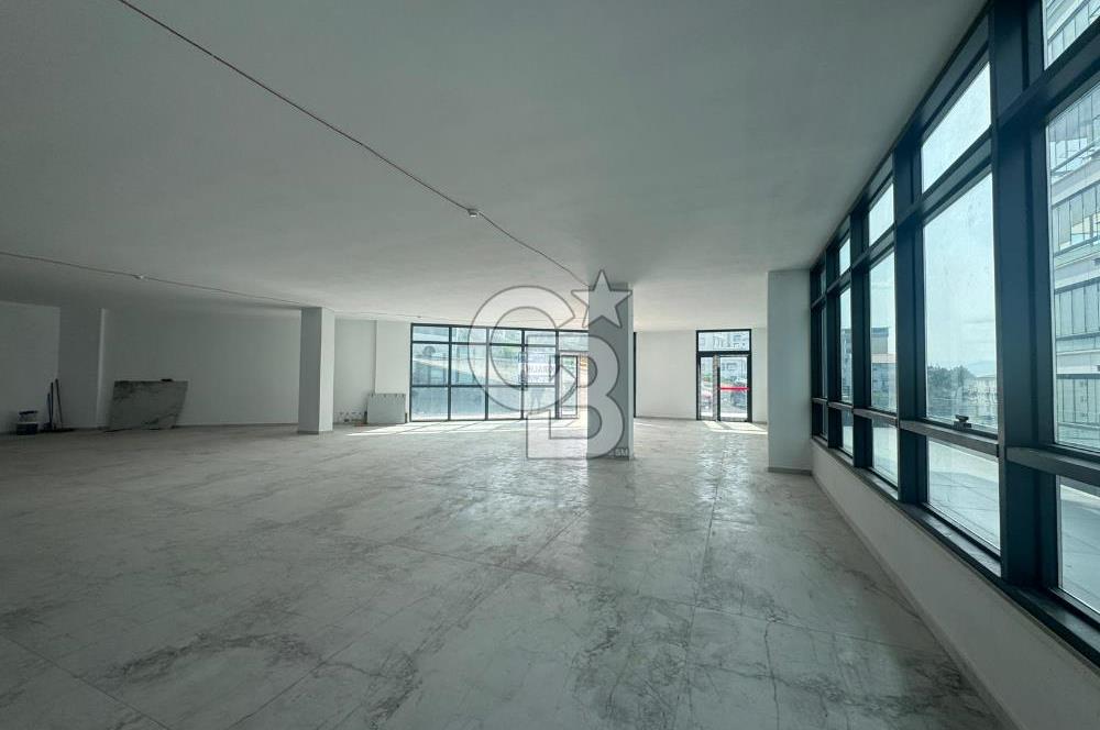 Canik'te Düz Ayak 317 m2 Kiralık Dükkan