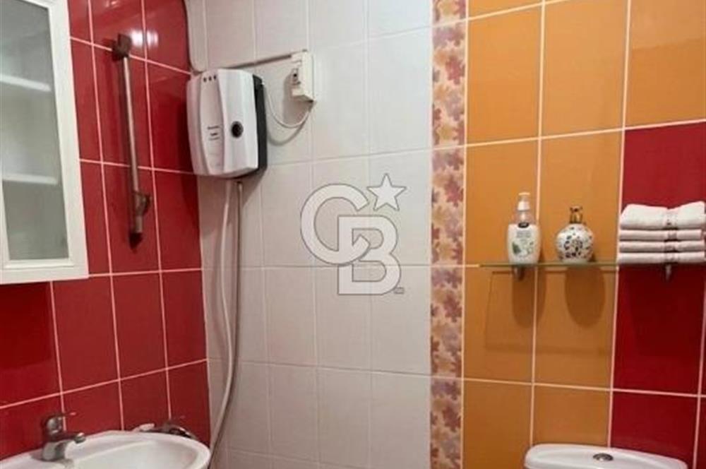 İstanbul'a Yakın Denize 100 Metre 308m2 Bahçeli İkiz Villa