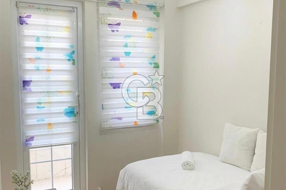 İstanbul'a Yakın Denize 100 Metre 308m2 Bahçeli İkiz Villa