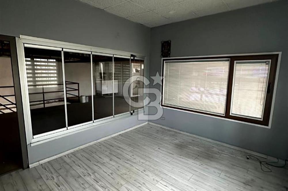 Aşık Veysel Mh.de 216m² Kiracılı Satılık Dükkan