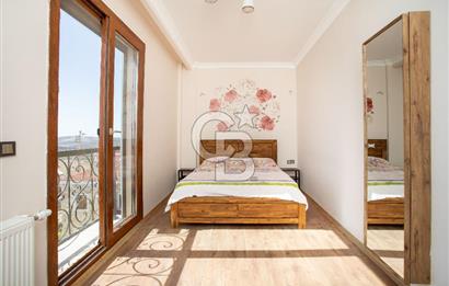 Foça Yenibağarası Mah. Satılık 4+1 Müstakil Villa