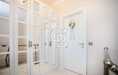 Foça Yenibağarası Mah. Satılık 4+1 Müstakil Villa