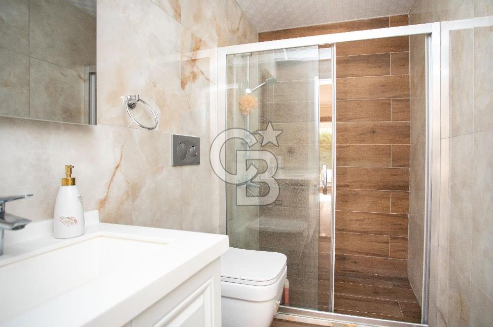 Foça Yenibağarası Mah. Kiralık 4+1 Müstakil Villa