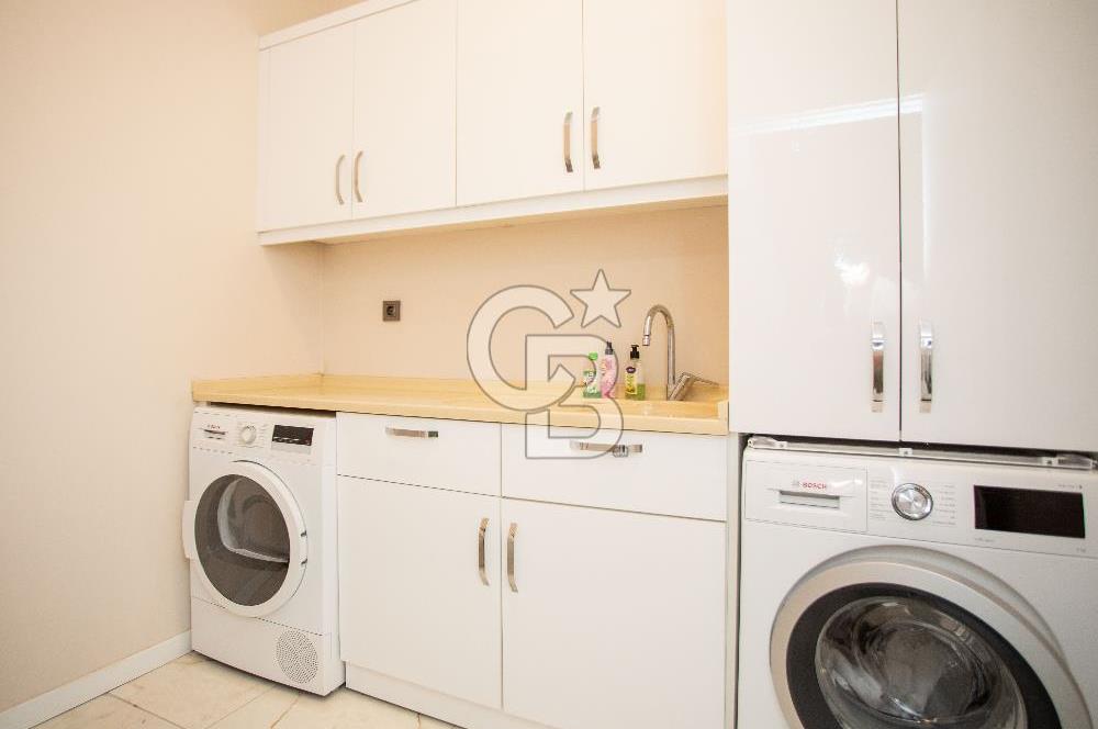 Foça Yenibağarası Mah. Kiralık 4+1 Müstakil Villa