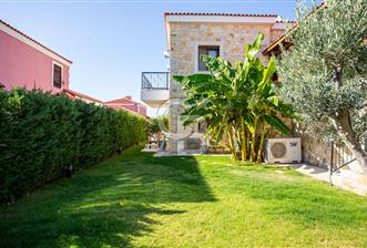 Foça Yenibağarası Mah. Kiralık 4+1 Müstakil Villa - 7 - 341775