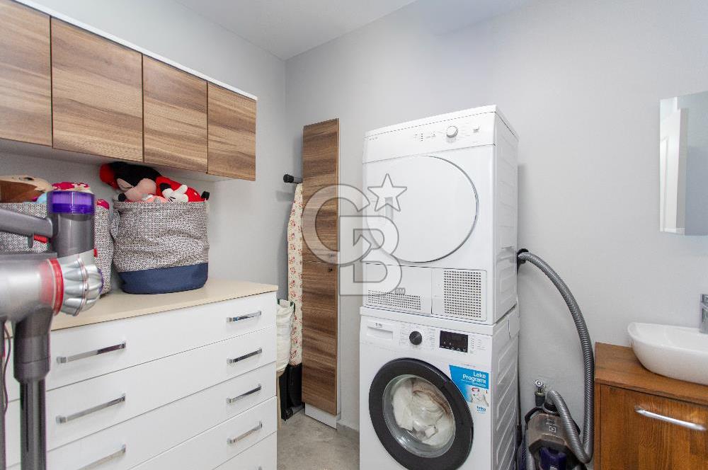 Foça Villalar Bölgesinde Eşyalı Kiralık 3+1 Villa