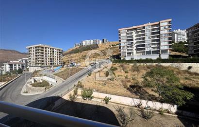 KÖRFEZ MAHALLESİ DOĞAKENT SİTESİ SATILIK 3+1 ARAKAT FERAH DAİRE