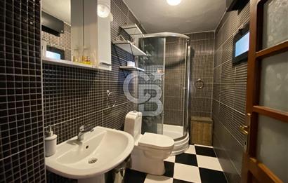 Ayvalık Merkez’de Avlulu Tarihi Rum Evi – “Sarı Köşk” | Aktif Konuk Evi