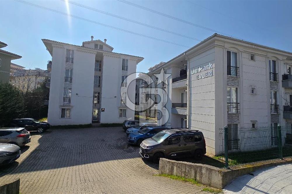 Kemalpaşa Ünipark Evleri A Blokta Eşyalı Satılık 2+1 Daire