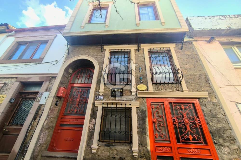 Ayvalık Merkezde Satılık Konuk Evi (Pansiyon)