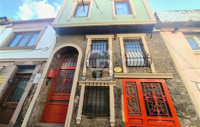 Ayvalık Merkezde Satılık Konuk Evi (Pansiyon)