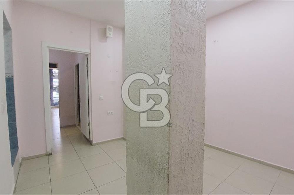 İzmir Bornova Kazım Dirik Mükemmel Konum da Satılık Dükkan 60 m²