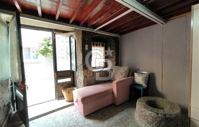 Ayvalık Merkezde Satılık Konuk Evi (Pansiyon)