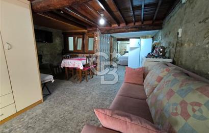 Ayvalık Merkezde Satılık Konuk Evi (Pansiyon)