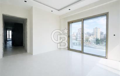 FENERBAHÇE , SELAHATTİN PINAR SOKAK'TA 4+1 KATTA TEK NET 140 M2 DAİRE