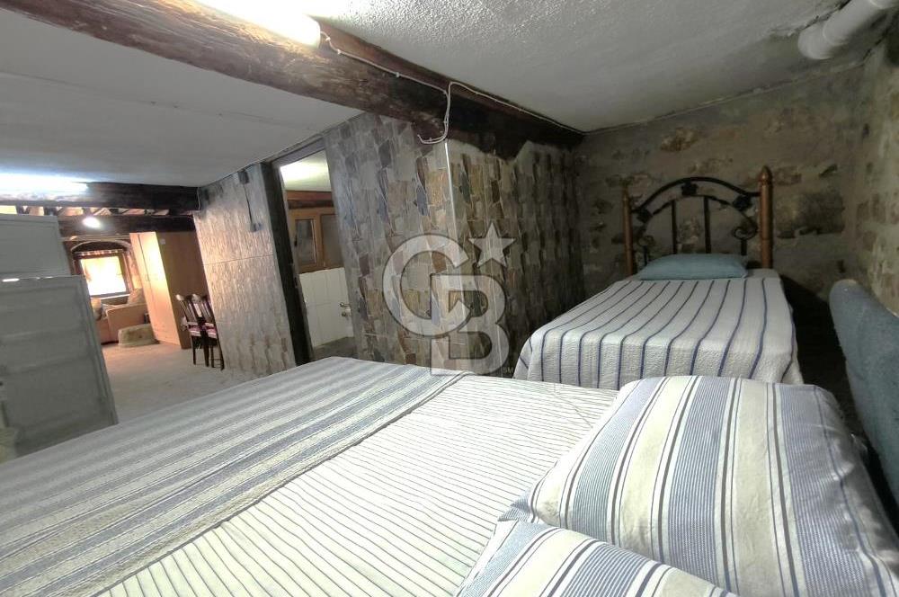 Ayvalık Merkezde Satılık Konuk Evi (Pansiyon)