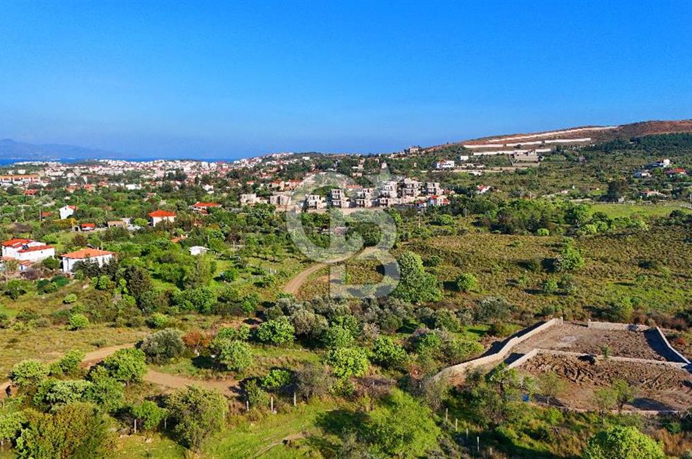 Datça Karadağ Mevkiinde Manzaralı 4.436 m² Bademlik