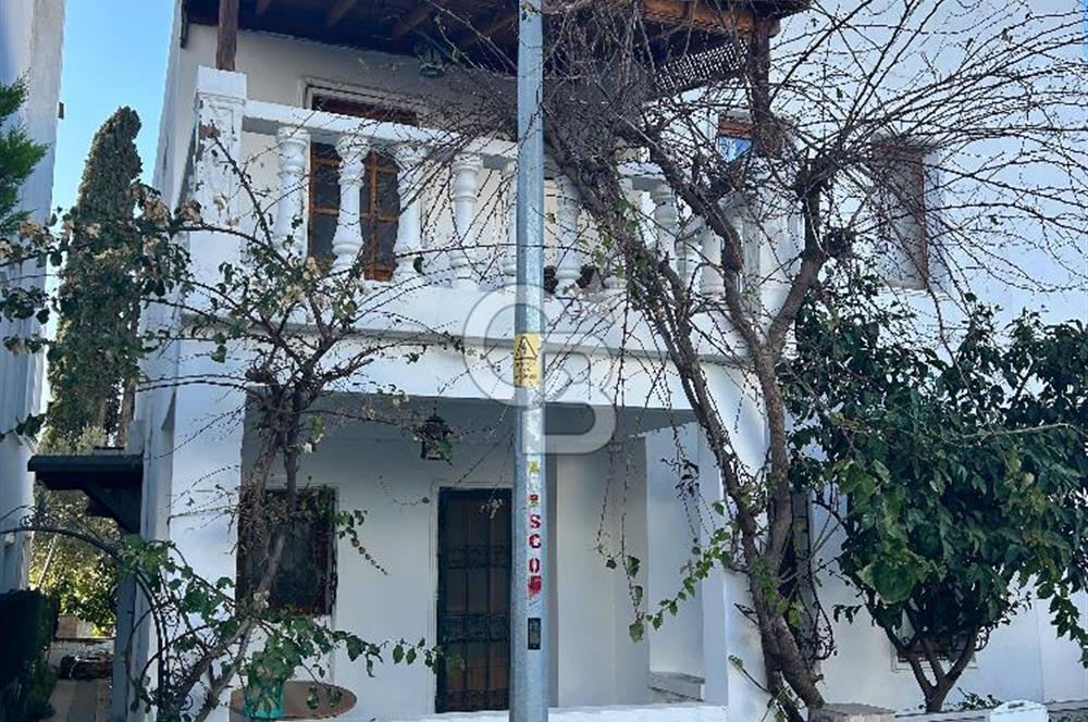 Yalıkavak Merkez Sahile 150m 5+1 Bahçeli Müstakil Villa