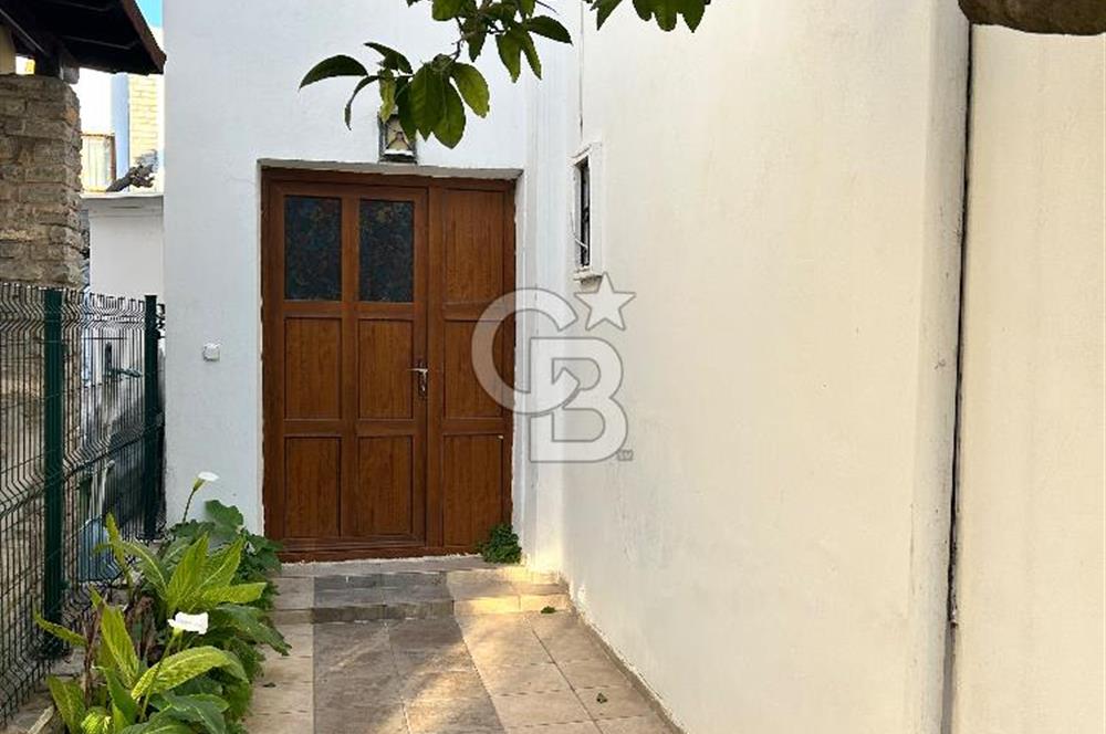 Yalıkavak Merkez Sahile 150m 5+1 Bahçeli Müstakil Villa