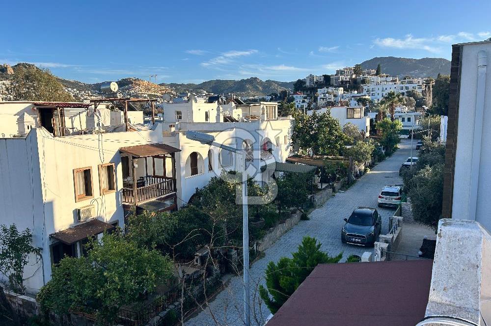 Yalıkavak Merkez Sahile 150m 5+1 Bahçeli Müstakil Villa