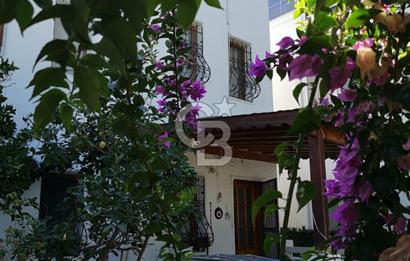 Yalıkavak Merkez Sahile 150m 5+1 Bahçeli Müstakil Villa