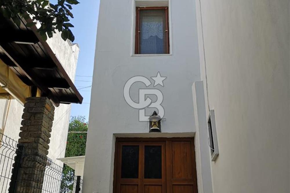 Yalıkavak Merkez Sahile 150m 5+1 Bahçeli Müstakil Villa