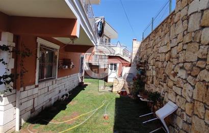 Foça Kazım Dirik Mah. Eşyalı Kiralık 3+1 Dubleks Daire