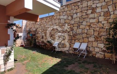 Foça Kazım Dirik Mah. Eşyalı Kiralık 3+1 Dubleks Daire