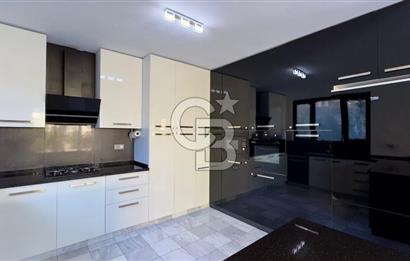 FETHİYE ÜZÜMLÜ'DE SATILIK DUBAİ TARZI LÜKS VİLLA