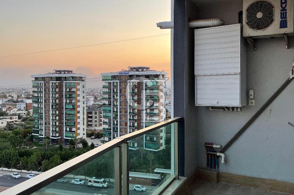 TEPEŞEHİR KONUTLARINDA SİTE İÇİ HAVUZLU EŞYALI 1+1 KİRALIK 