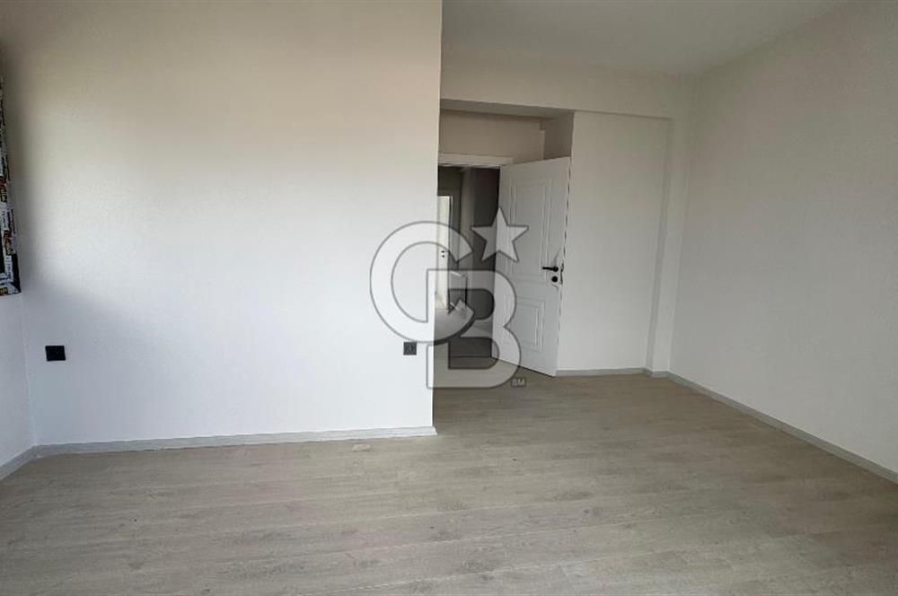 Yenifoça Mustafa Kemal Atatürk Mah. Kiralık 3+1 Bahçeli Dubleks