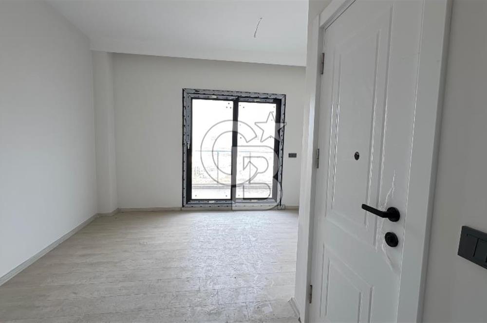 Yenifoça Mustafa Kemal Atatürk Mah. Kiralık 3+1 Bahçeli Dubleks