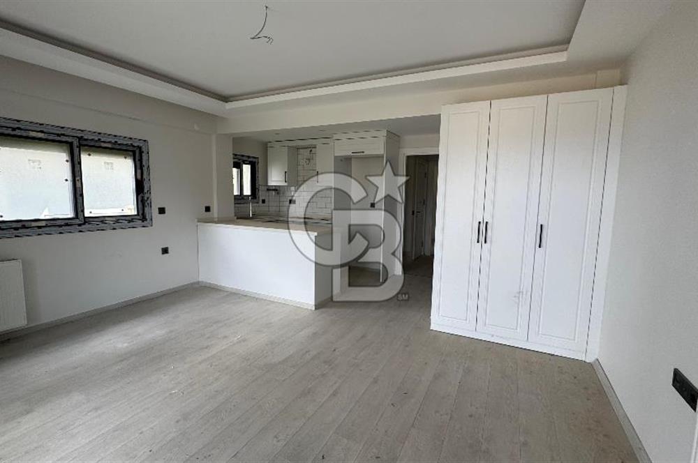 Yenifoça Mustafa Kemal Atatürk Mah. Kiralık 3+1 Bahçeli Dubleks