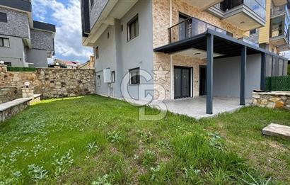 Yenifoça Mustafa Kemal Atatürk Mah. Kiralık 3+1 Bahçeli Dubleks